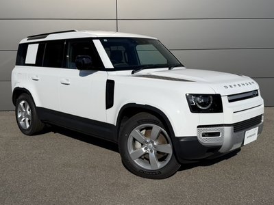 LAND ROVER DEFENDER - 7