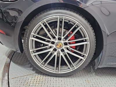 2019 Porsche 718 photo 6