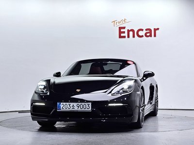 2019 Porsche 718 photo 2