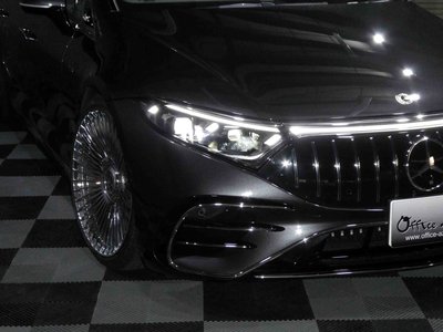 MERCEDES-BENZ EQS AMG - 3