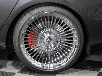 MERCEDES-BENZ EQS AMG - 10