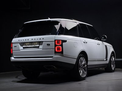 2018 LAND Rover RANGE ROVER photo 3