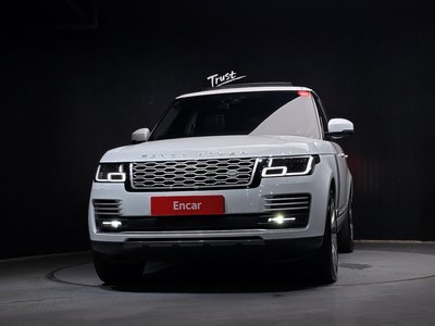 2018 LAND Rover RANGE ROVER photo 2