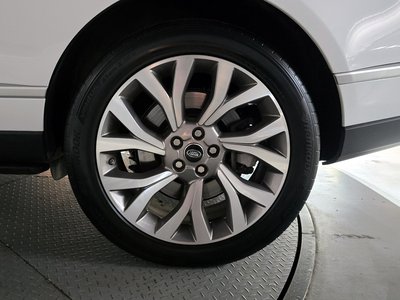 2018 LAND Rover RANGE ROVER photo 8