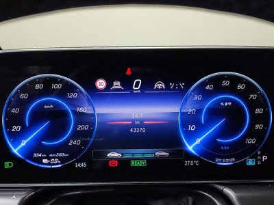 صورة مصغرة 11 لـ 2023 Mercedes-BENZ EQE