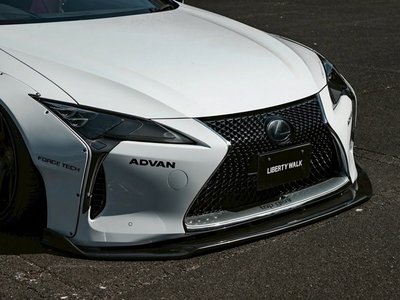 LEXUS LC - 10