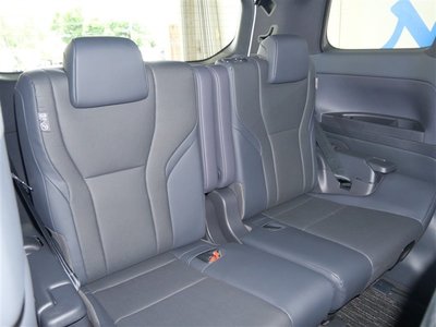 2023 Toyota ALPHARD — фото 9