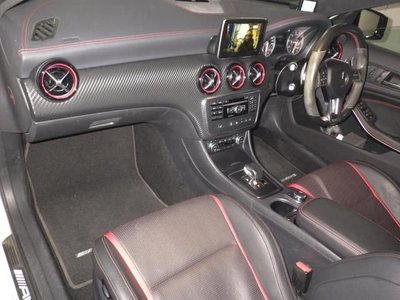 MERCEDES-BENZ MERCEDES-AMG - 2