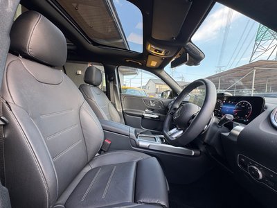 2025 Mercedes-BENZ GLB AMG — фото 6