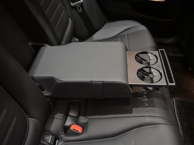 صورة مصغرة 56 لـ 2025 MERCEDES-BENZ C-CLASS