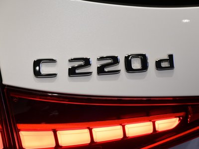 MERCEDES-BENZ C-CLASS - 8