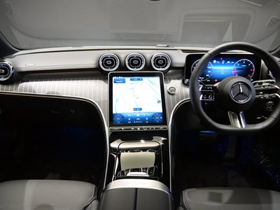 صورة مصغرة 46 لـ 2025 MERCEDES-BENZ C-CLASS