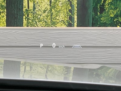 TOYOTA CROWN SPORT - 10