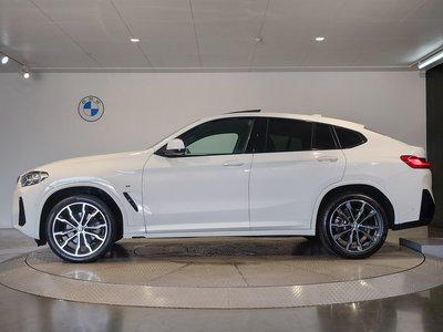 2023 BMW X4 photo 7