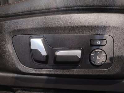 صورة مصغرة 44 لـ 2023 BMW X4