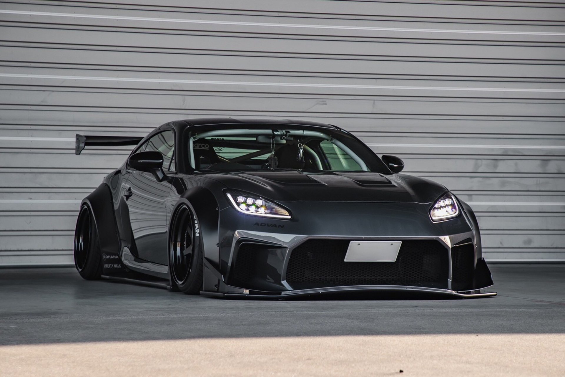 TOYOTA GR86 - View 1