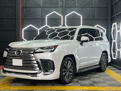 LEXUS LX - 3