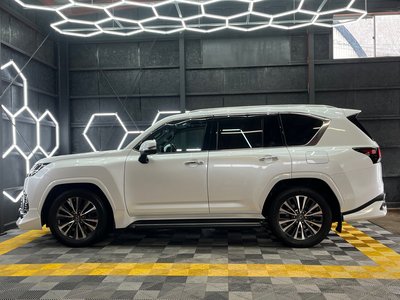 LEXUS LX - 6