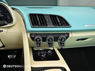 صورة مصغرة 14 لـ 2021 AUDI R8
