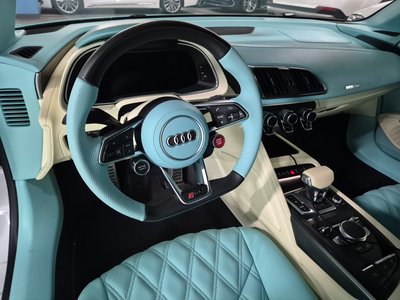 AUDI R8 - 6
