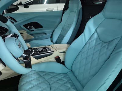 AUDI R8 - 7