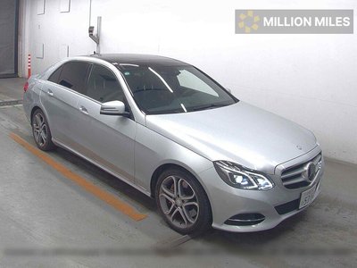 MERCEDES-BENZ E-CLASS - 1