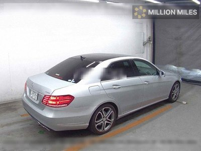 MERCEDES-BENZ E-CLASS - 5