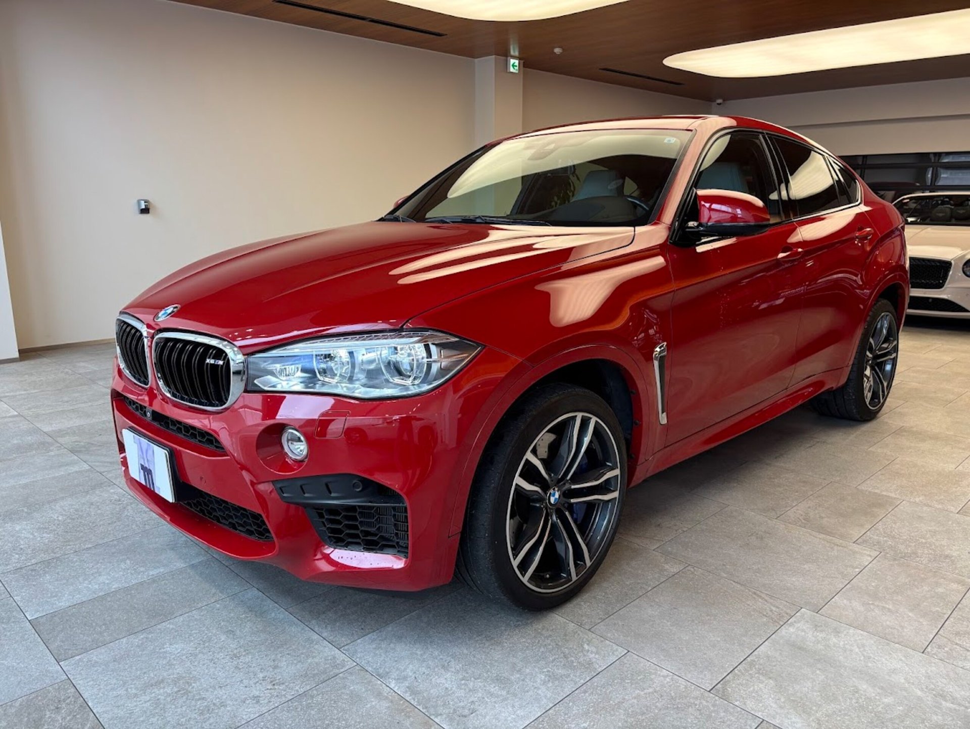 BMW X6 M - View 1