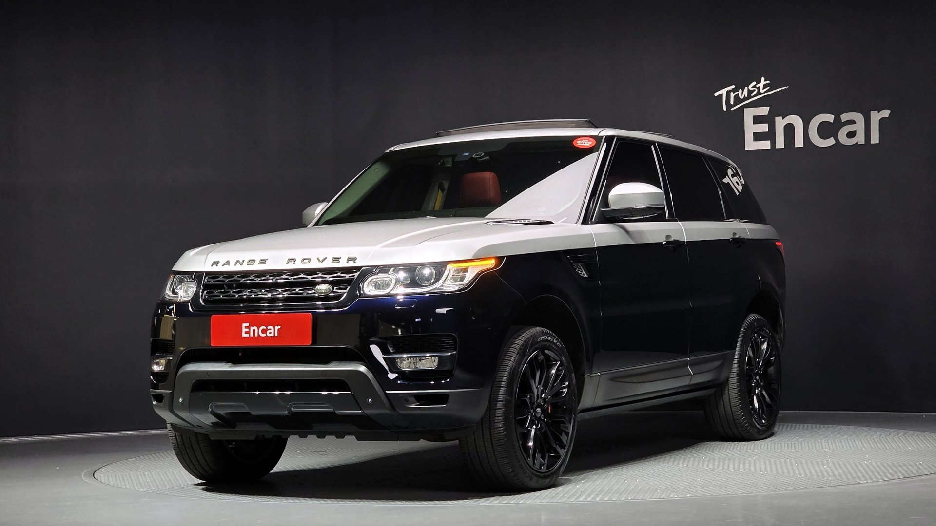 LAND ROVER RANGE ROVER SPORT - View 1