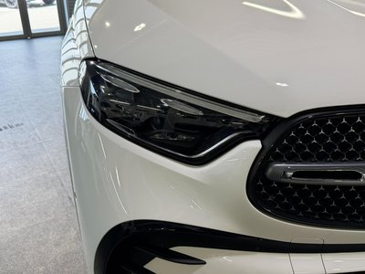 MERCEDES-BENZ GLC - 7