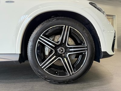 MERCEDES-BENZ GLC - 8