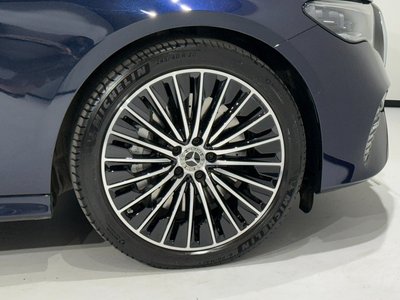 MERCEDES-BENZ E-CLASS - 6