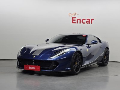 FERRARI 812 SUPERFAST