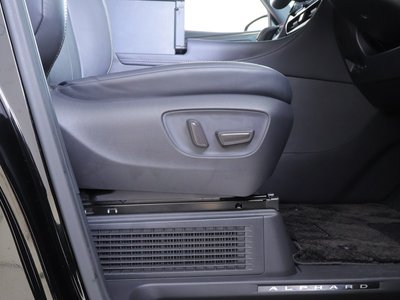 صورة مصغرة 40 لـ 2023 Toyota ALPHARD