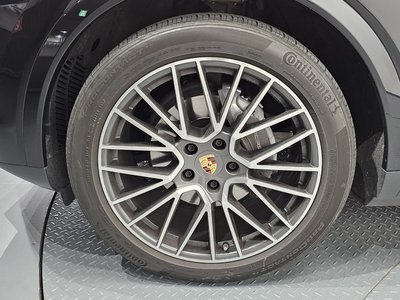 PORSCHE CAYENNE - 6