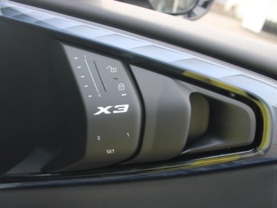 2025 BMW X3 — миниатюра 50