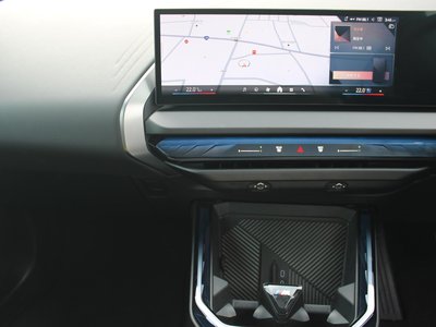 2025 BMW X3 — миниатюра 76
