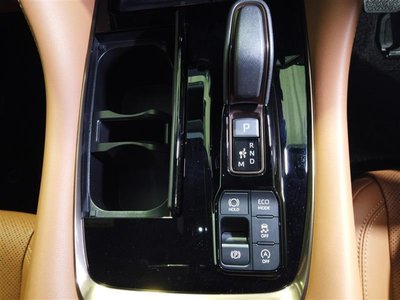TOYOTA VELLFIRE - 9