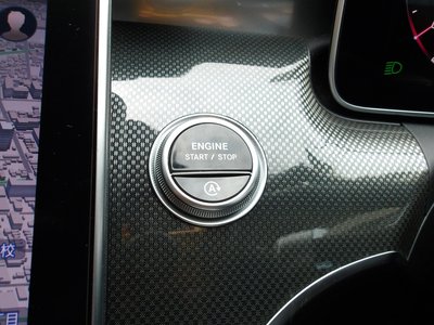 صورة مصغرة 61 لـ 2024 MERCEDES-BENZ C-CLASS