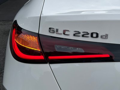 2025 Mercedes-BENZ GLC — миниатюра 11
