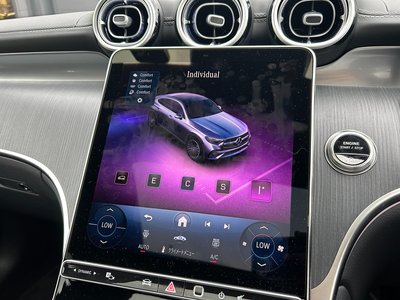 2025 Mercedes-BENZ GLC — миниатюра 31