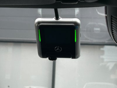 2025 Mercedes-BENZ GLC — миниатюра 20