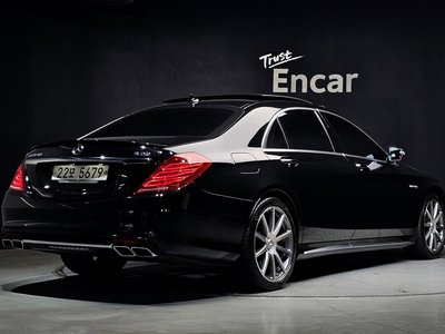 2017 Mercedes-BENZ S-CLASS photo 3