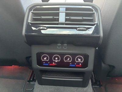 2025 BMW 5 SERIES TOURING — миниатюра 13