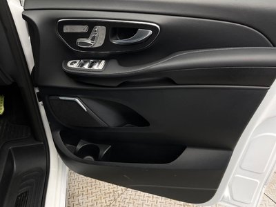 2023 Mercedes-BENZ V-CLASS 缩略图 35