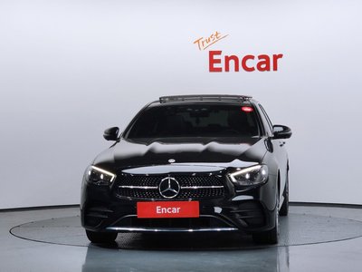 MERCEDES-BENZ E-CLASS - 2