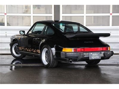 PORSCHE 911 - 5
