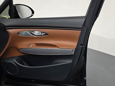 2023 Genesis GV70 — миниатюра 14