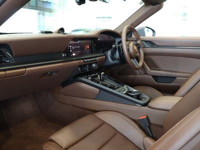 2025 Porsche 911 照片 2