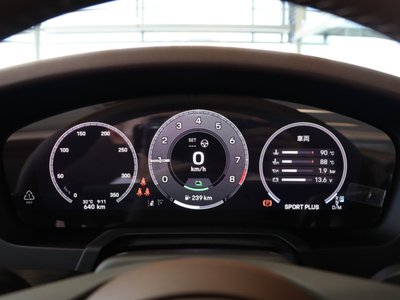 2025 Porsche 911 缩略图 14